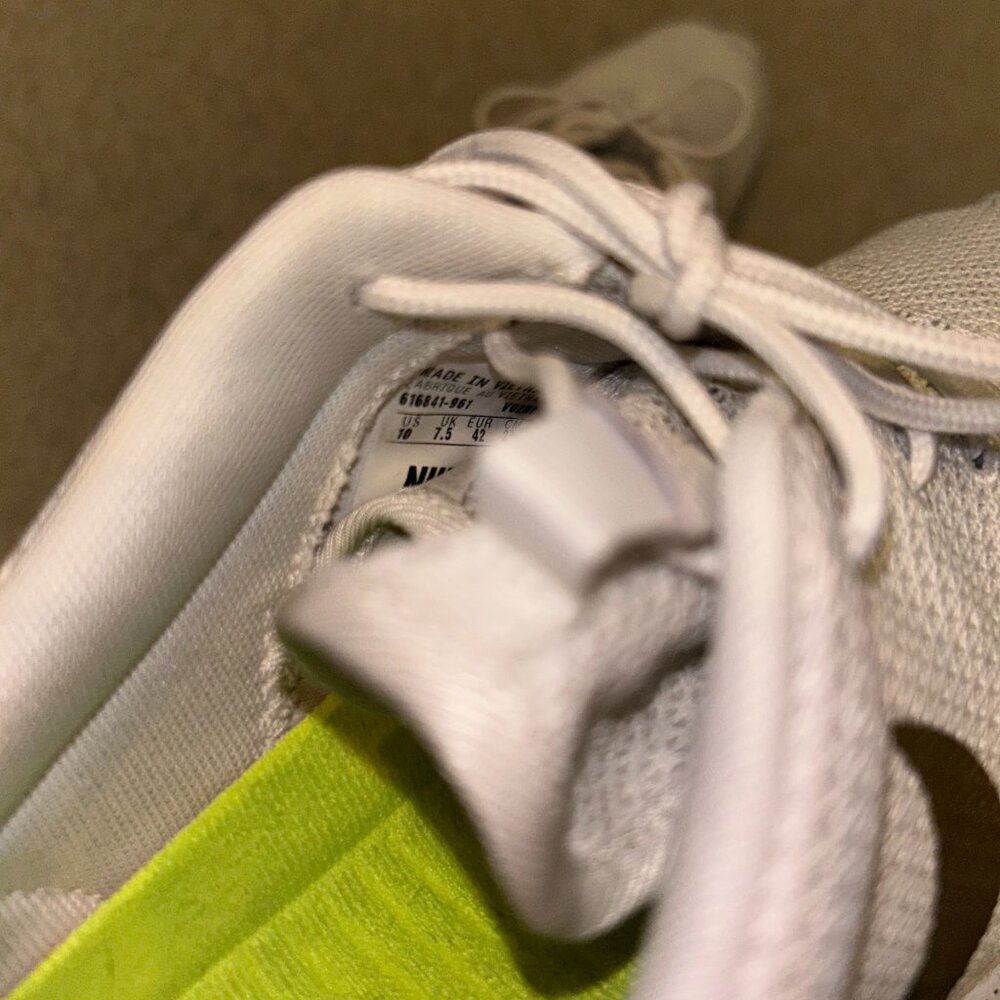 Nike ID Roshe Run Ones - Picture 5 of 6